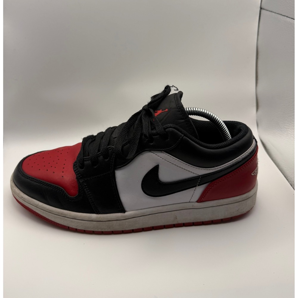 Jordan Air Jordan 1 Low Mens 9.5 Black White Red Good 553558-161 Bred Toe